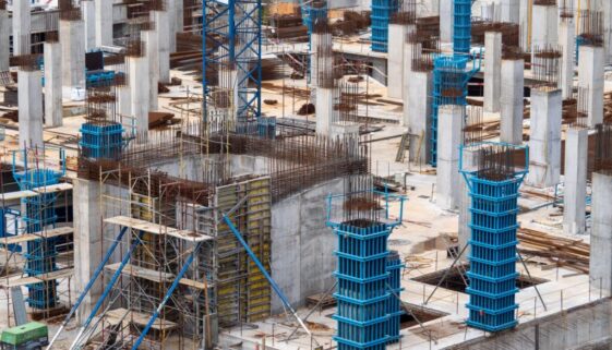 Wiederverwendung von Schalungen für Baustellen